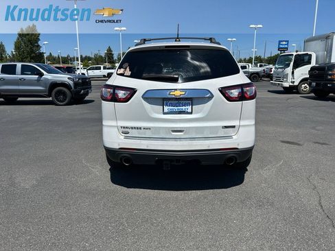 Used 2017 Chevrolet Traverse Premier AWD/4WD image 6