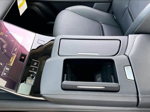 Certified 2025 INFINITI QX80 Pure image 15