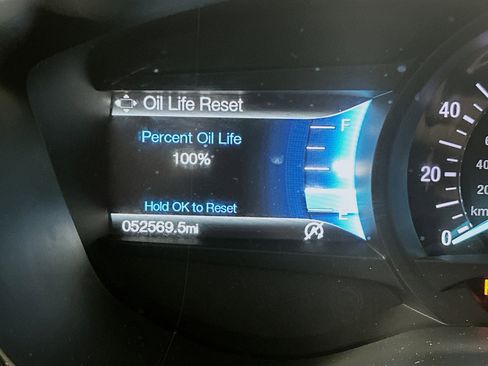 Used 2018 Ford Fusion SE w/ Equipment Group 201A image 19