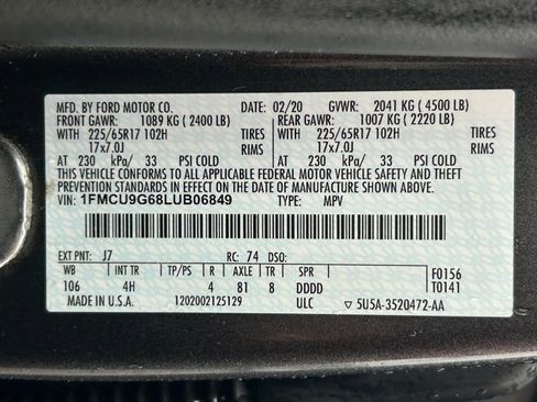 Used 2020 Ford Escape SE image 15