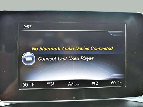 Used 2018 Mercedes-Benz GLC 300 4MATIC image 13