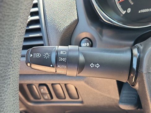Used 2023 Mitsubishi Outlander Sport AWD image 29