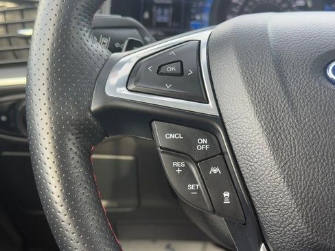 Certified 2024 Ford Edge ST w/ Equipment Group 401A image 19