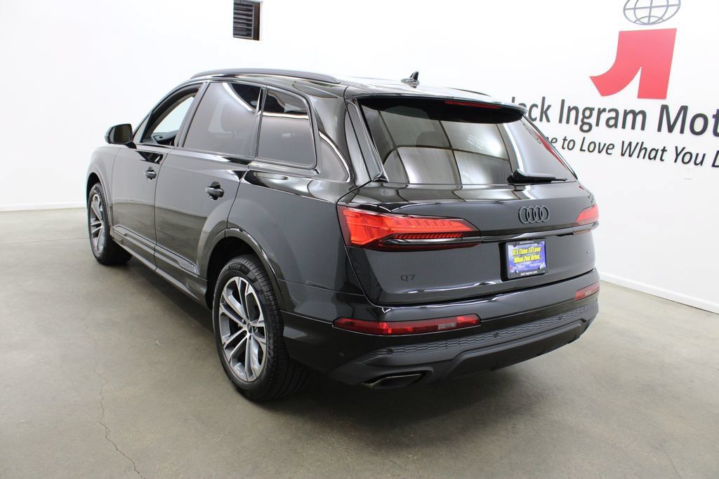 New 2026 Audi Q7 2.0T Premium Plus AWD/4WD image 3