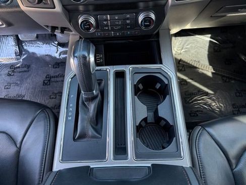 Used 2019 Ford F150 Platinum image 19