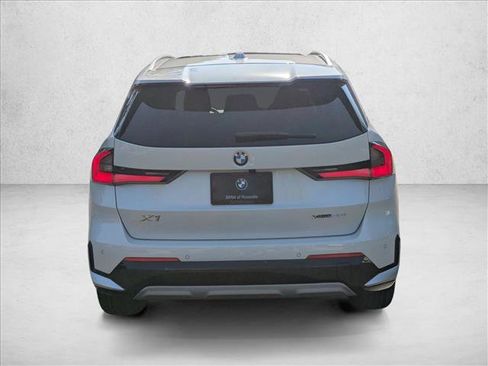 Used 2025 BMW X1 xDrive28i AWD/4WD image 6