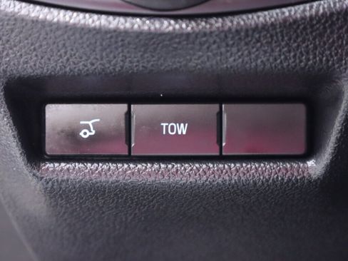 Used 2018 Ford Explorer Platinum AWD/4WD image 11