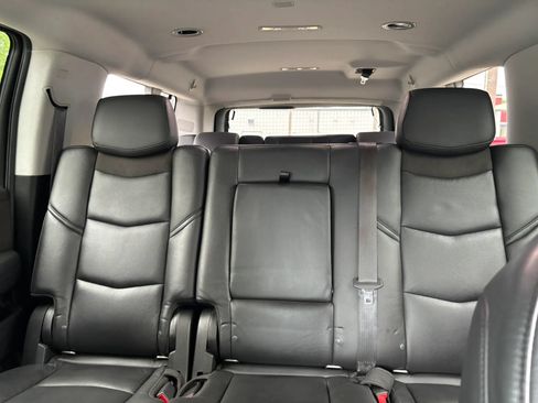 Used 2019 Cadillac Escalade ESV 2WD image 22