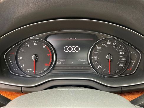 Used 2022 Audi Q5 2.0T Premium w/ Convenience Package AWD/4WD image 13