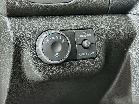 Used 2017 Buick Enclave Premium w/ Experience Buick Package AWD/4WD image 11