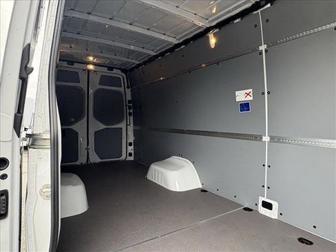 New 2025 Mercedes-Benz Sprinter 3500 image 19