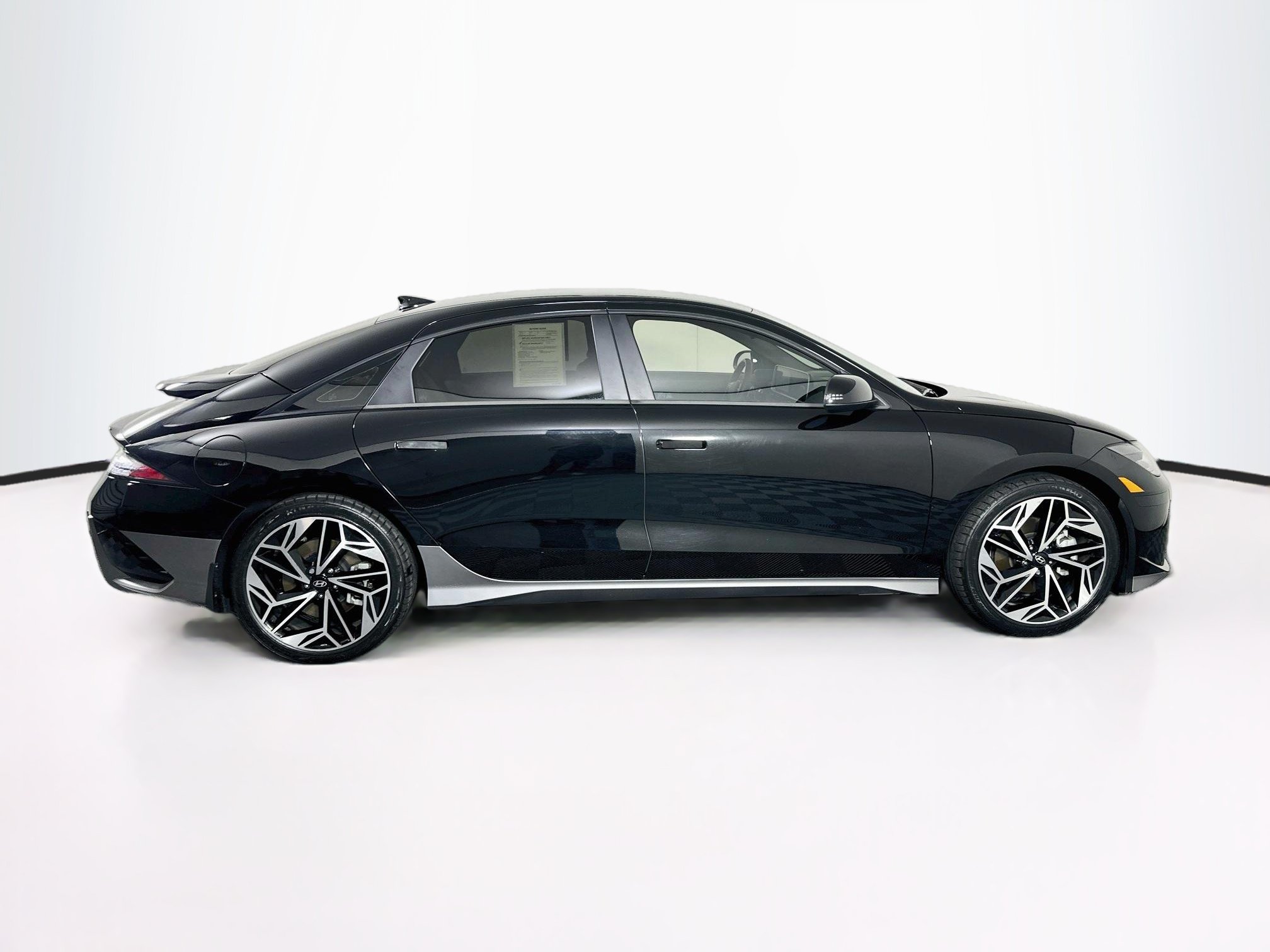 Used 2024 Hyundai Ioniq 6 SEL RWD image 10