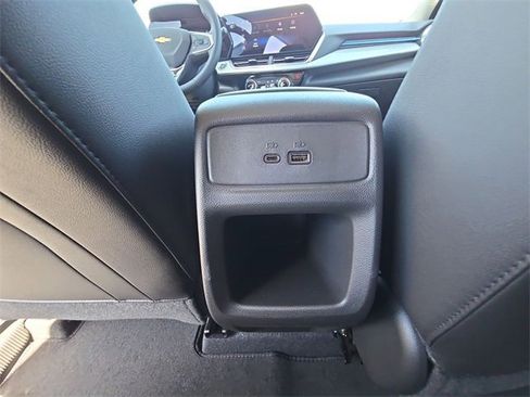 New 2025 Chevrolet Trax LT w/ Driver Confidence Package image 22