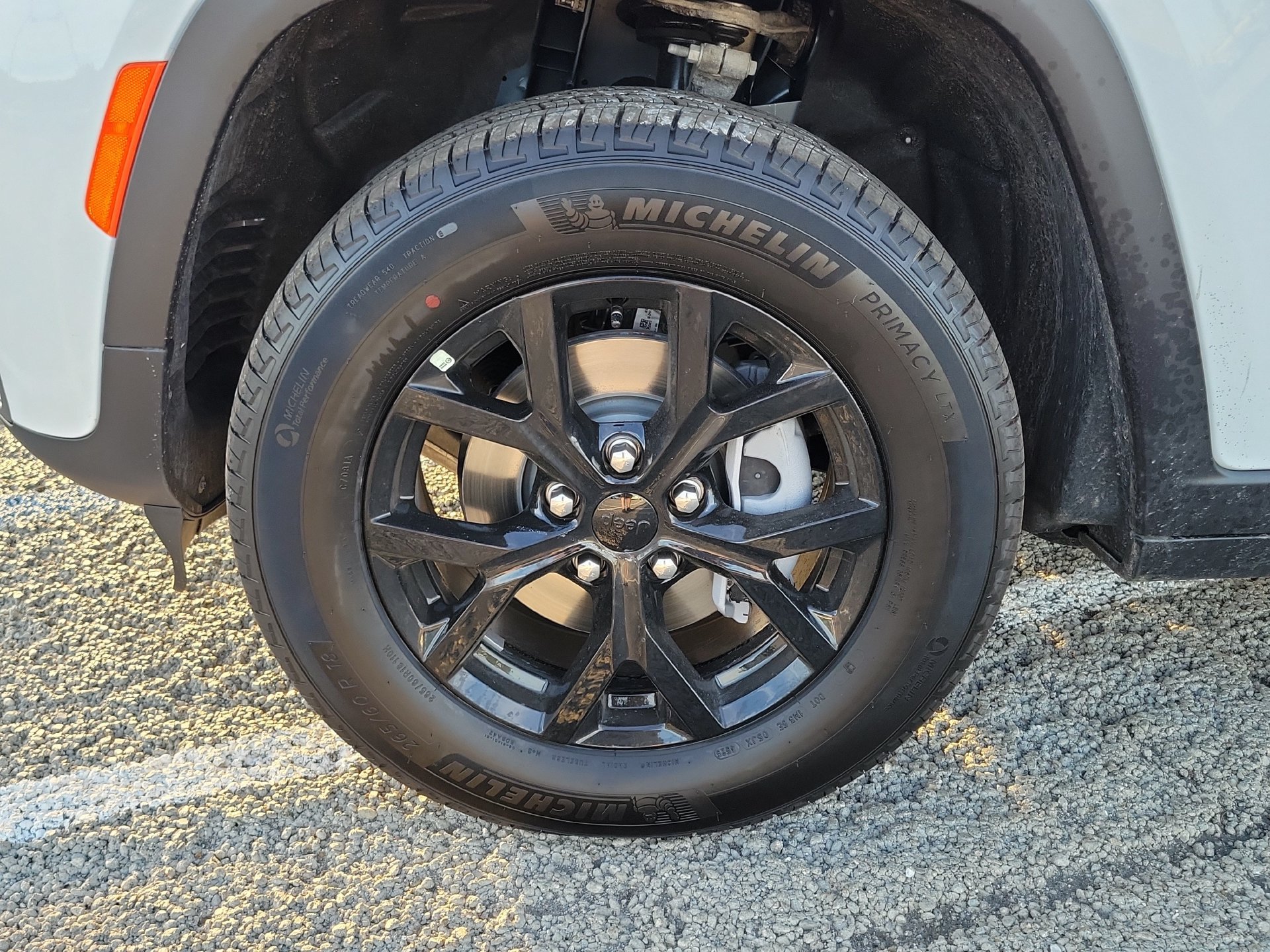 New 2026 Jeep Grand Cherokee Altitude AWD/4WD image 22
