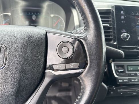 Used 2019 Honda Pilot Touring image 15