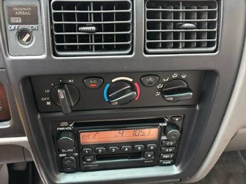 Used 2003 Toyota Tacoma S-Runner RWD image 6