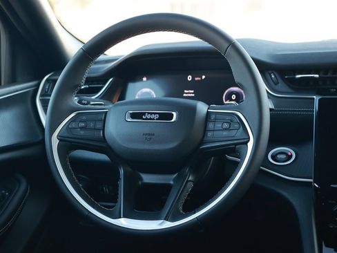 New 2026 Jeep Grand Cherokee Laredo RWD image 23