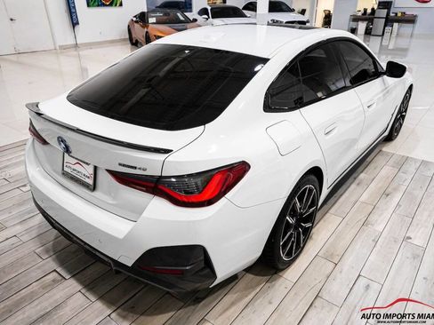 Used 2022 BMW i4 eDrive40 w/ M Sport Package image 30