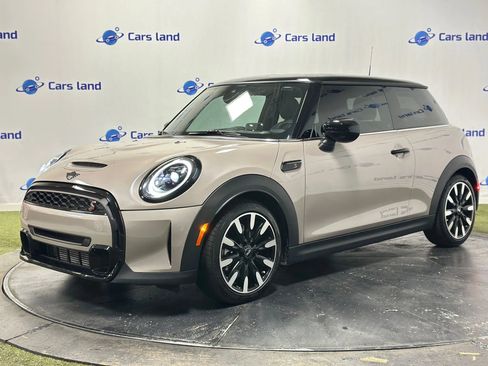 Used 2024 MINI Cooper S image 6