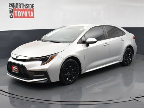 Used 2023 Toyota Corolla LE FWD image 8