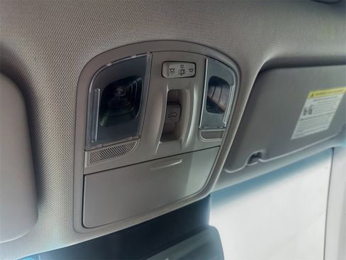 Used 2022 Hyundai Kona Limited image 22