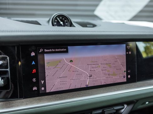 Certified 2024 Porsche Cayenne image 18