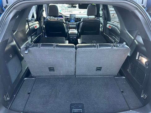 Used 2020 Ford Explorer ST w/ ST Street Pack image 30