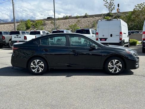 Used 2025 Subaru Legacy Premium AWD/4WD image 8