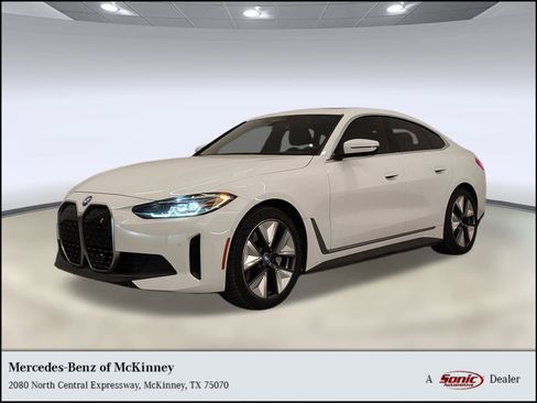Used 2023 BMW i4 eDrive35 image 1