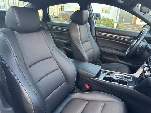 Used 2022 Honda Accord Sport image 29