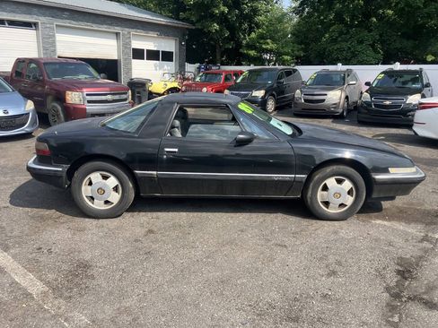 Used 1989 Buick Reatta Coupe FWD image 6