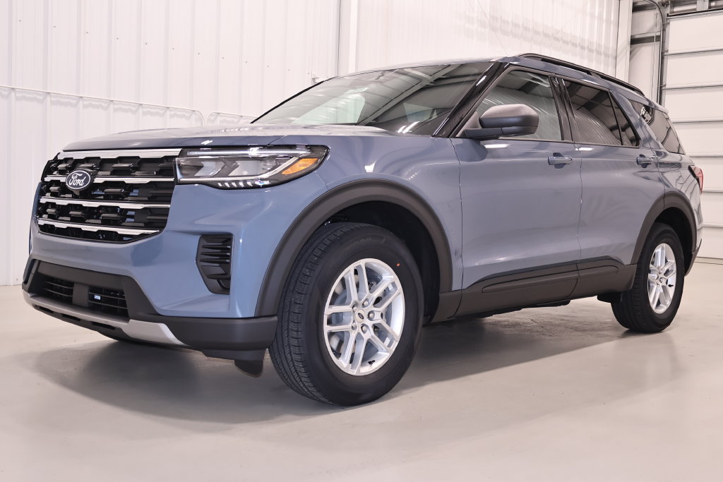 New 2027 Ford Explorer Active AWD/4WD image 5