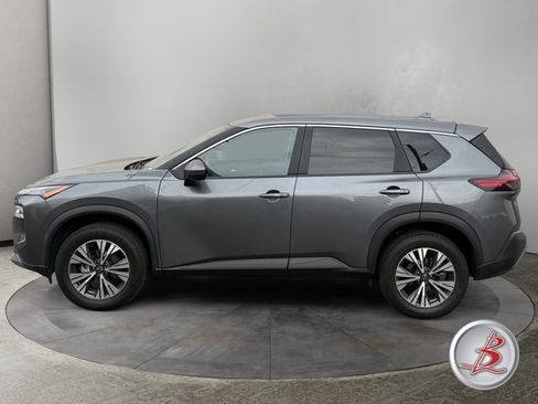 Used 2023 Nissan Rogue SV AWD/4WD image 4