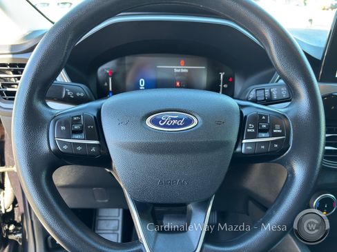 Used 2025 Ford Escape Active image 28
