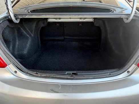 Used 2012 Toyota Yaris Sedan FWD image 18