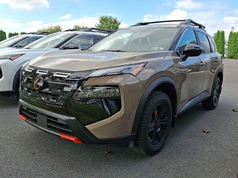 New 2026 Nissan Rogue SV image 3