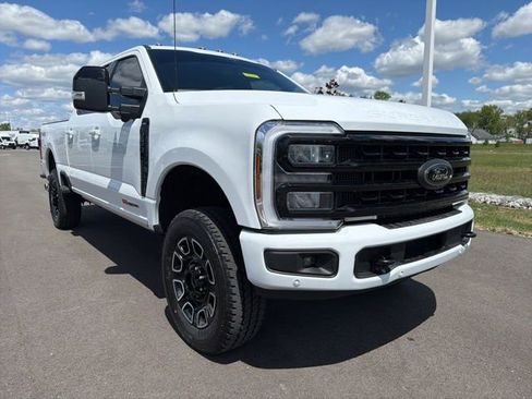 Used 2024 Ford F350 Lariat w/ Lariat Ultimate Package AWD/4WD image 1