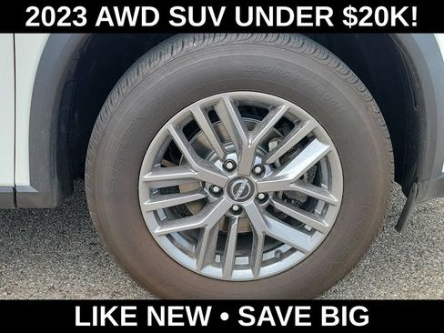 Used 2023 Nissan Rogue S AWD/4WD image 5