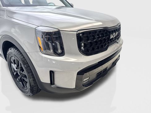 Used 2024 Kia Telluride SX Prestige X-Pro AWD/4WD image 17