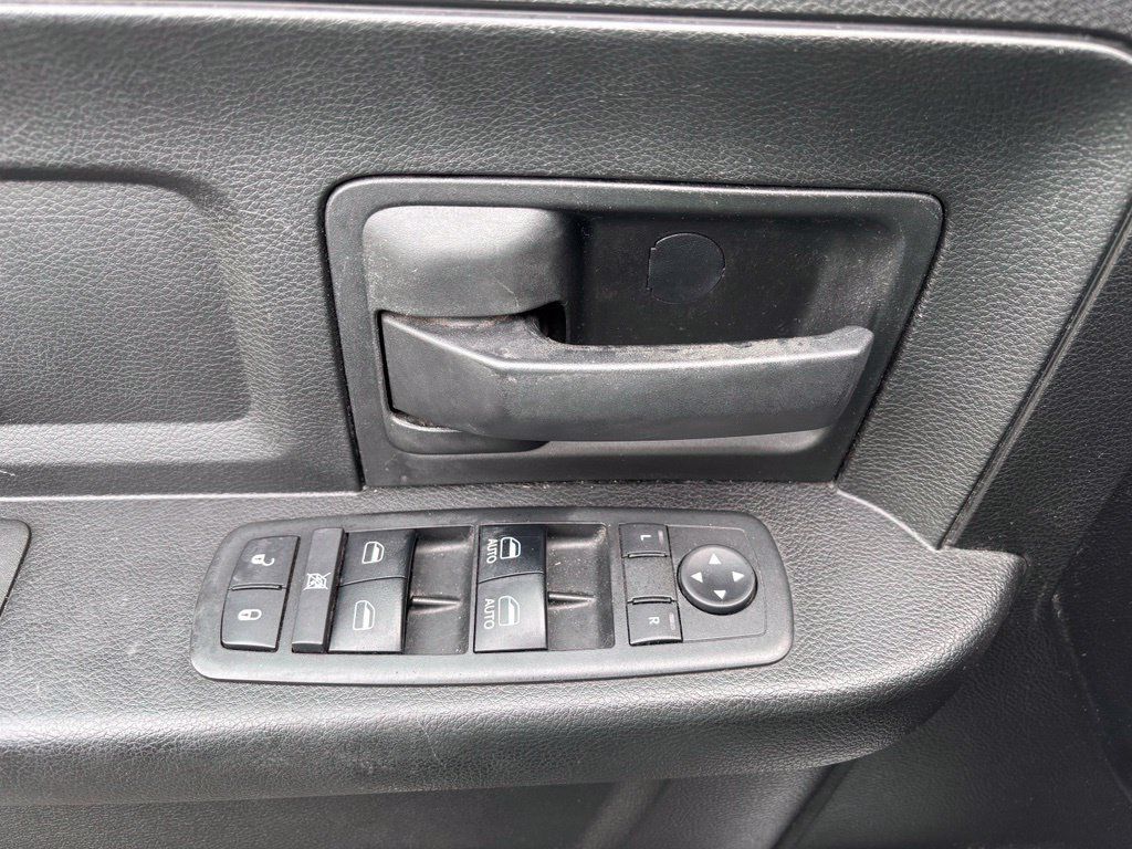 Used 2019 RAM 1500 Tradesman AWD/4WD image 13
