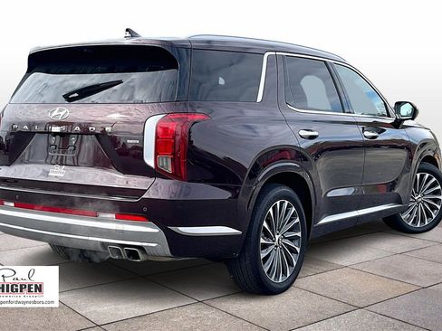 Used 2024 Hyundai Palisade Calligraphy image 11