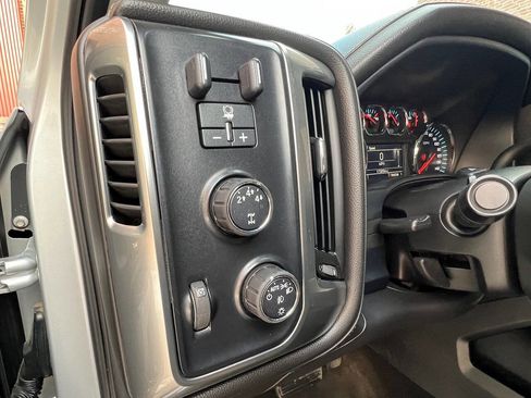 Used 2015 Chevrolet Silverado 3500 LTZ image 17