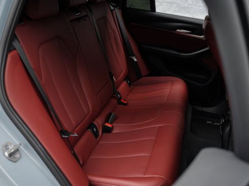 Used 2023 BMW X4 xDrive30i w/ M Sport Package image 26