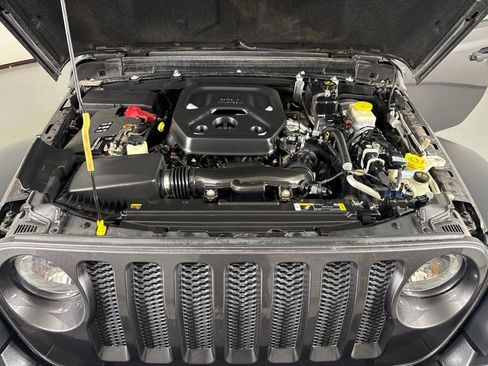Used 2023 Jeep Wrangler Unlimited Sport AWD/4WD image 36