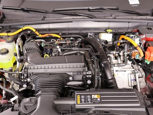 New 2026 Lincoln Nautilus Premier AWD/4WD image 19