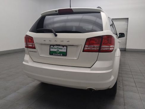 Used 2020 Dodge Journey SE w/ SE Popular Equipment Group image 7