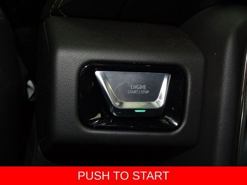 Used 2025 GMC Yukon Elevation w/ LPO, Floor Liner Package AWD/4WD image 9