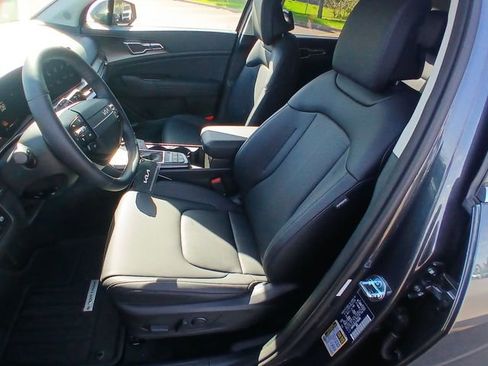 New 2026 Kia Sportage EX AWD/4WD image 11