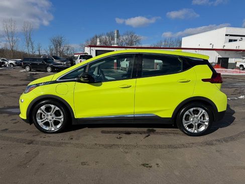 Used 2019 Chevrolet Bolt LT image 2