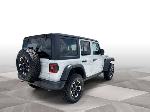 Used 2026 Jeep Wrangler Unlimited Rubicon AWD/4WD image 8